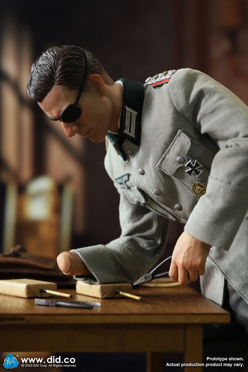 Load image into Gallery viewer, DID - 1/6 Operation Valkyrie Oberst: I.G. Claus von Stauffenberg
