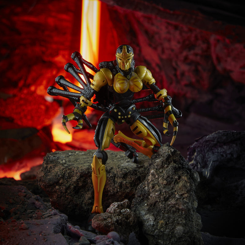 Load image into Gallery viewer, Transformers War for Cybertron: Kingdom - Deluxe Class Blackarachnia
