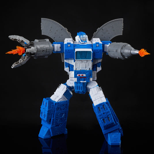 Transformers Generations Selects - Titan Class Guardian Robot & Lunar-Tread
