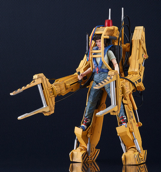 Moderoid - Aliens: Ripley and Power Loader 1/12 Scale Model Kit