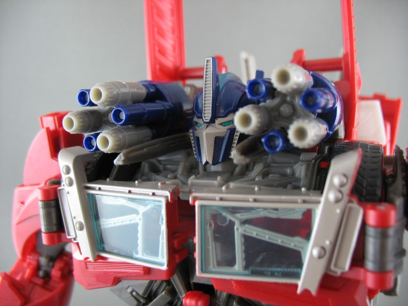 Load image into Gallery viewer, AM-21 Arms Master Optimus Prime
