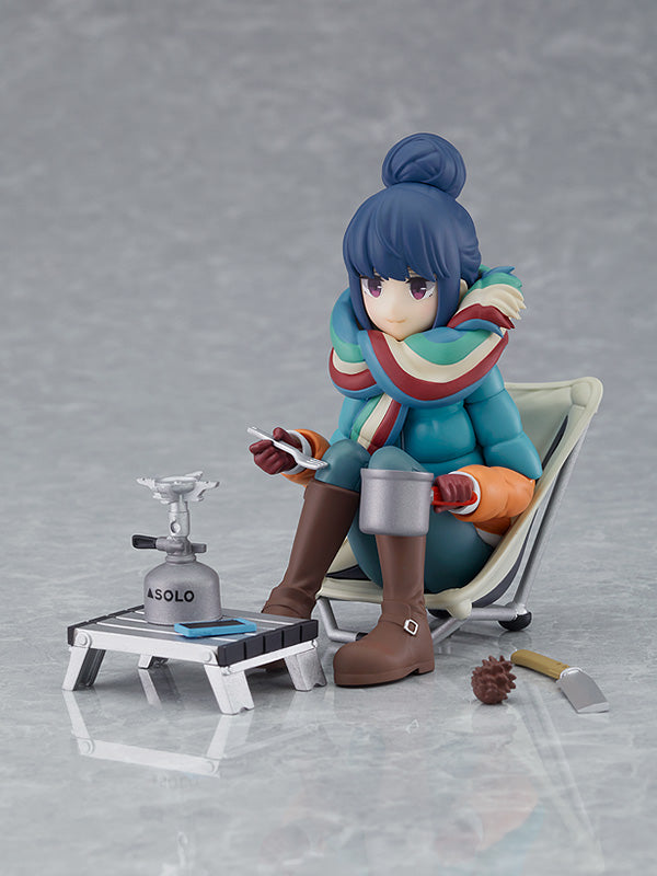 Load image into Gallery viewer, Max Factory - Laid-Back Camp Figma: No. 551 DX Rin Shima [Deluxe]

