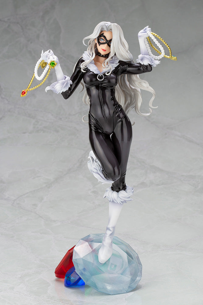 Load image into Gallery viewer, Kotobukiya - Marvel Bishoujo Statue: Black Cat Steals Your Heart
