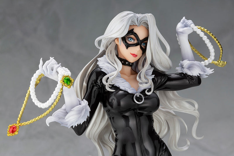 Load image into Gallery viewer, Kotobukiya - Marvel Bishoujo Statue: Black Cat Steals Your Heart
