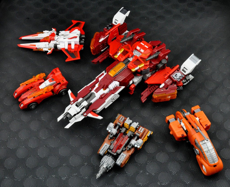 Load image into Gallery viewer, Maketoys - Quantron Combiner Set of 5
