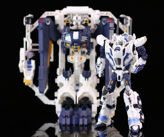 Mastermind Creations R-11 Seraphicus Prominon Core Robot and Power Cradle Upgrade Set