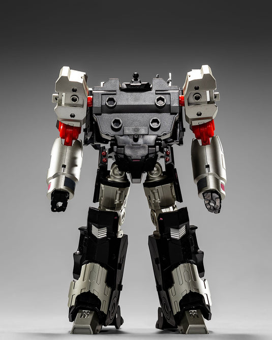 Mastermind Creations- Reformatted R-28 Plus - Extra Core Body For Tyrantron