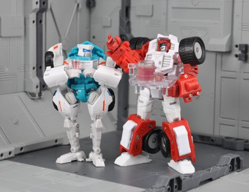 Load image into Gallery viewer, Maketoys - Manga Mech - Rearend and Hurricane Add On Kit - RESTOCK
