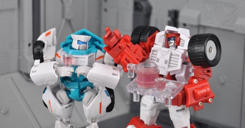 Load image into Gallery viewer, Maketoys - Manga Mech - Rearend and Hurricane Add On Kit - RESTOCK

