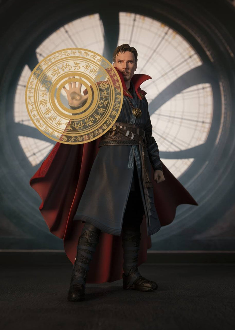 Load image into Gallery viewer, Bandai - S.H.Figuarts - Doctor Strange - Doctor Strange and Burning Flame Set
