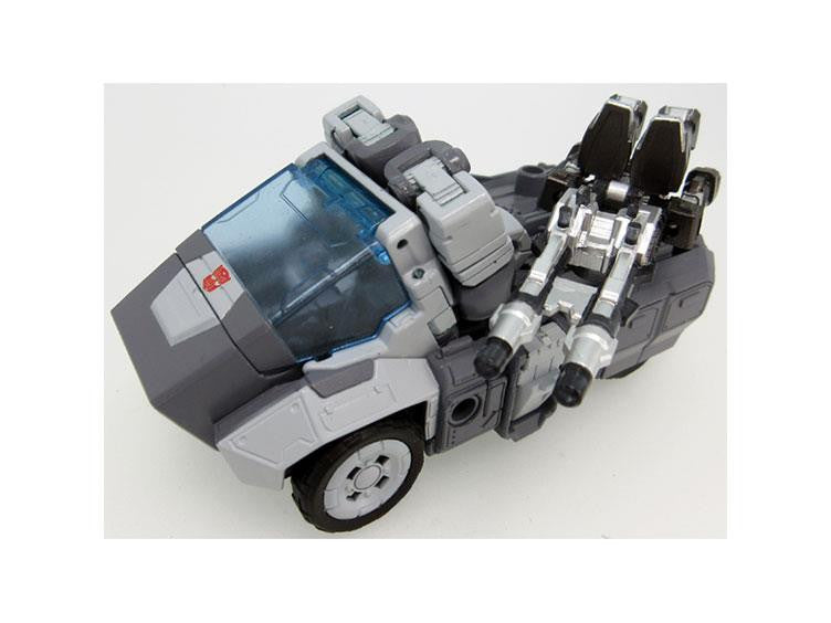 Load image into Gallery viewer, Takara Transformers Legends - LG46 Target Master Kup
