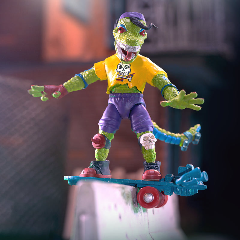 Load image into Gallery viewer, Super 7 - Teenage Mutant Ninja Turtles Ultimates: Mondo Gecko
