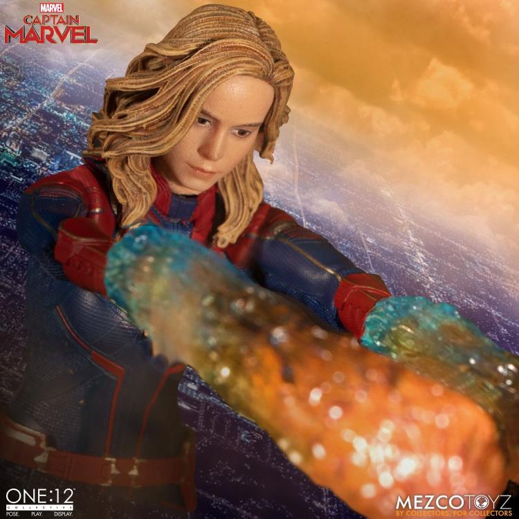 Load image into Gallery viewer, Mezco Toyz - One:12 Captain Marvel
