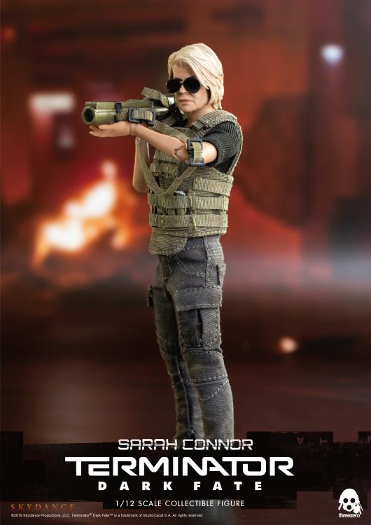 Load image into Gallery viewer, Threezero - Terminator: Dark Fate - Sarah Connor 1/12 Scale
