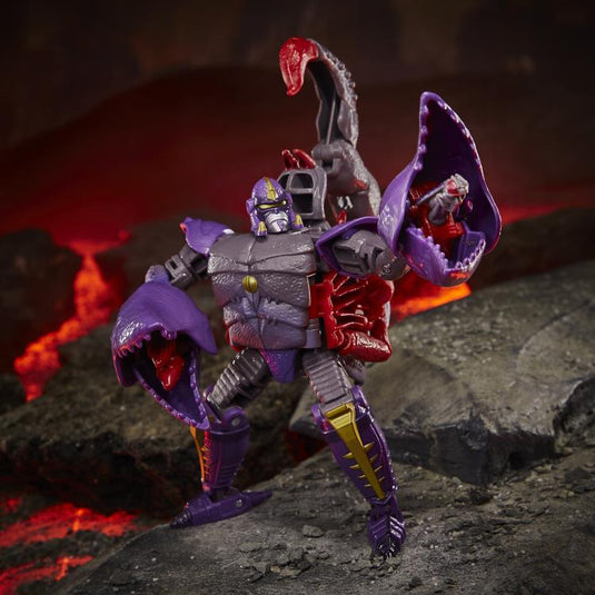 Transformers War for Cybertron: Kingdom - Deluxe Predacon Scorponok