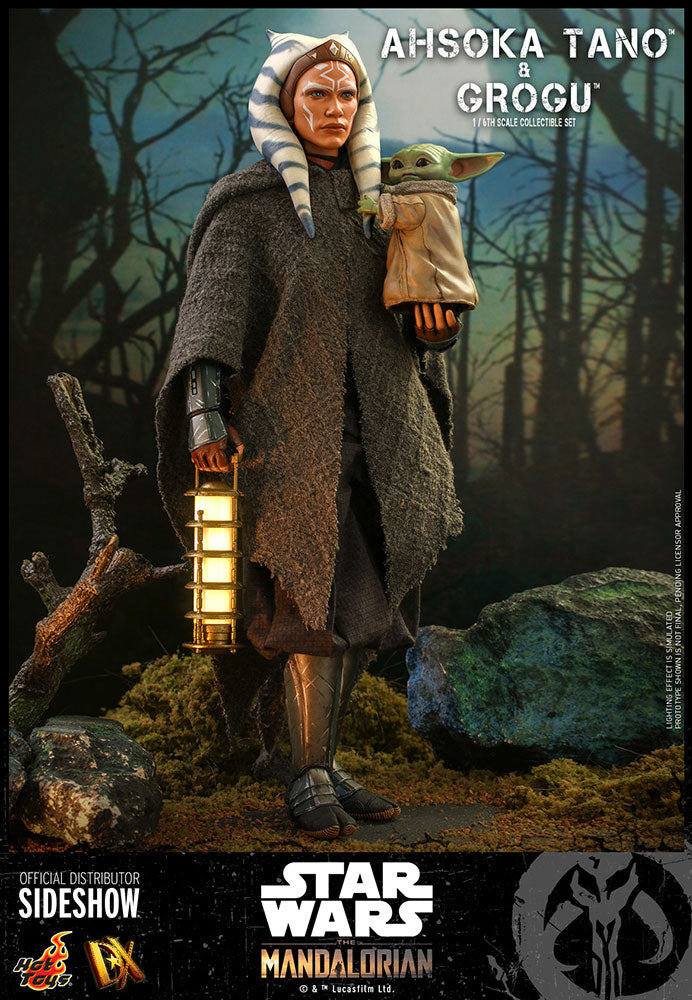 Load image into Gallery viewer, Hot Toys - Star Wars The Mandalorian - Ahsoka Tano and Grogu Set
