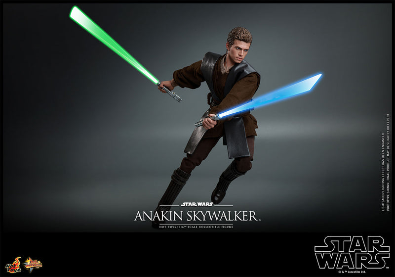 Load image into Gallery viewer, Hot Toys - Star Wars: Attack of the Clones - Anakin Skywalker
