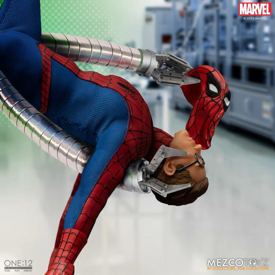 Mezco Toyz - One:12 Amazing Spider-Man Deluxe Edition