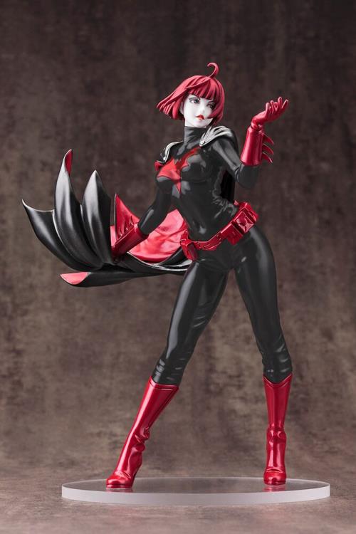 Load image into Gallery viewer, Kotobukiya - DC Comics Bishoujo Statue: Batwoman (2nd Edition)
