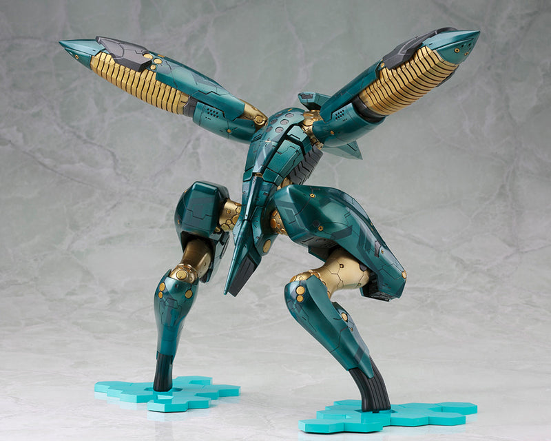 Load image into Gallery viewer, Kotobukiya - Metal Gear Solid 4: Guns of the Patriot - Metal Gear Ray Model Kit 1/100
