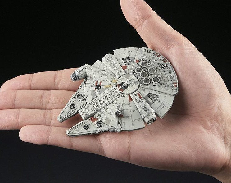 Load image into Gallery viewer, Bandai - Star Wars Vehicle Model - 006 Millennium Falcon (1/350 Scale)
