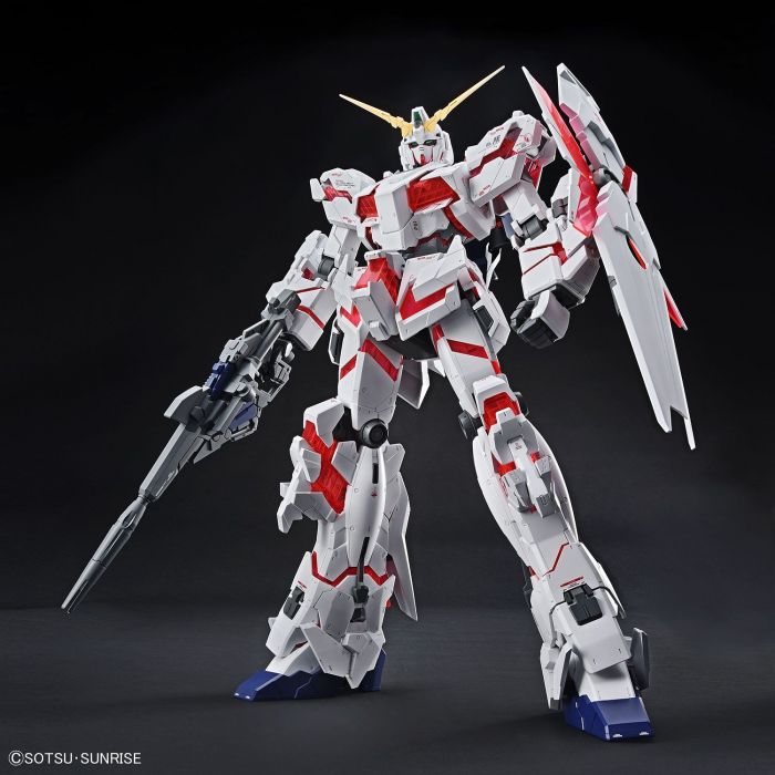 Load image into Gallery viewer, Mega Size 1/48 - Unicorn Gundam (Destroy Mode)

