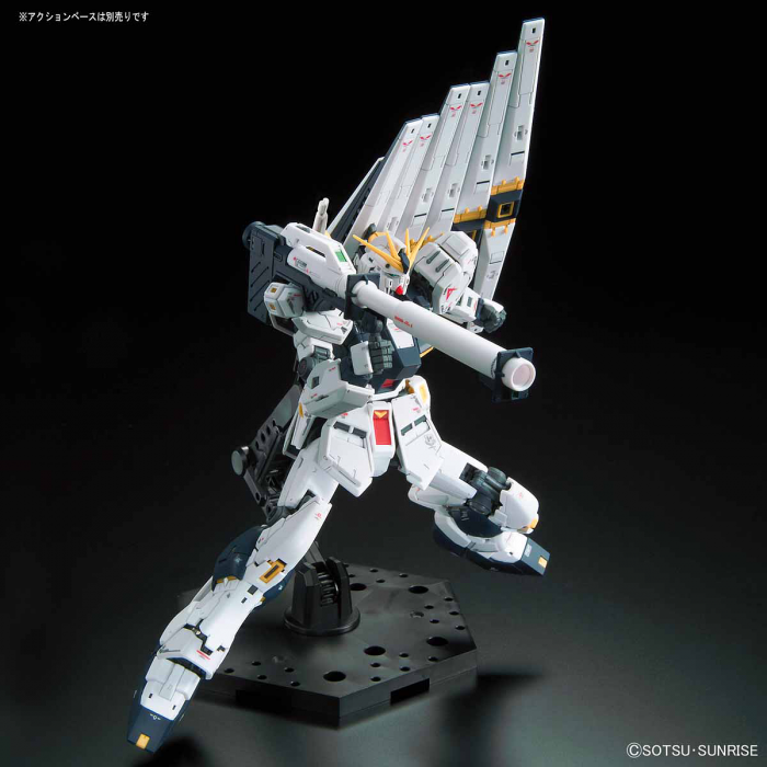 Load image into Gallery viewer, Real Grade 1/144 - RG-32 RX-93 Nu Gundam
