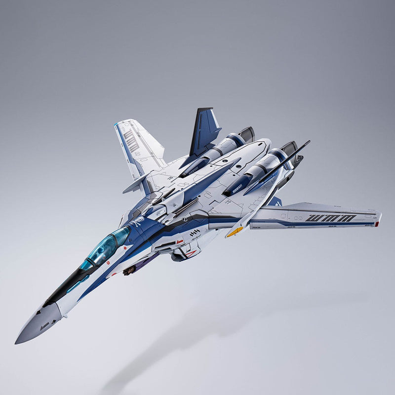 Load image into Gallery viewer, Bandai - Macross Frontier DX Chogokin: VF-25 Messiah Valkyrie (Worldwide Anniversary Version)
