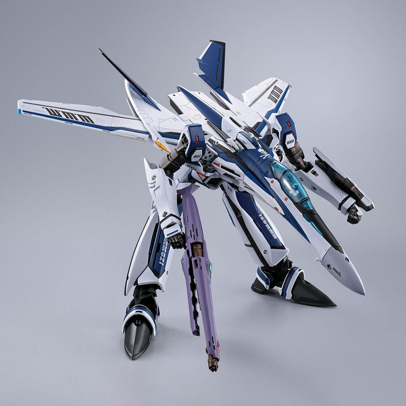 Load image into Gallery viewer, Bandai - Macross Frontier DX Chogokin: VF-25 Messiah Valkyrie (Worldwide Anniversary Version)
