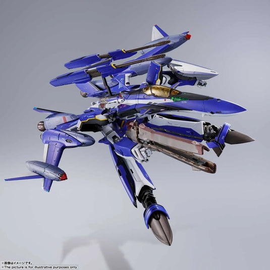 Bandai - Macross Delta Movie: Absolute Live!!!!!! DX Chogokin: YF-29 Durandal Valkirie (Maximilian Jenius Use)