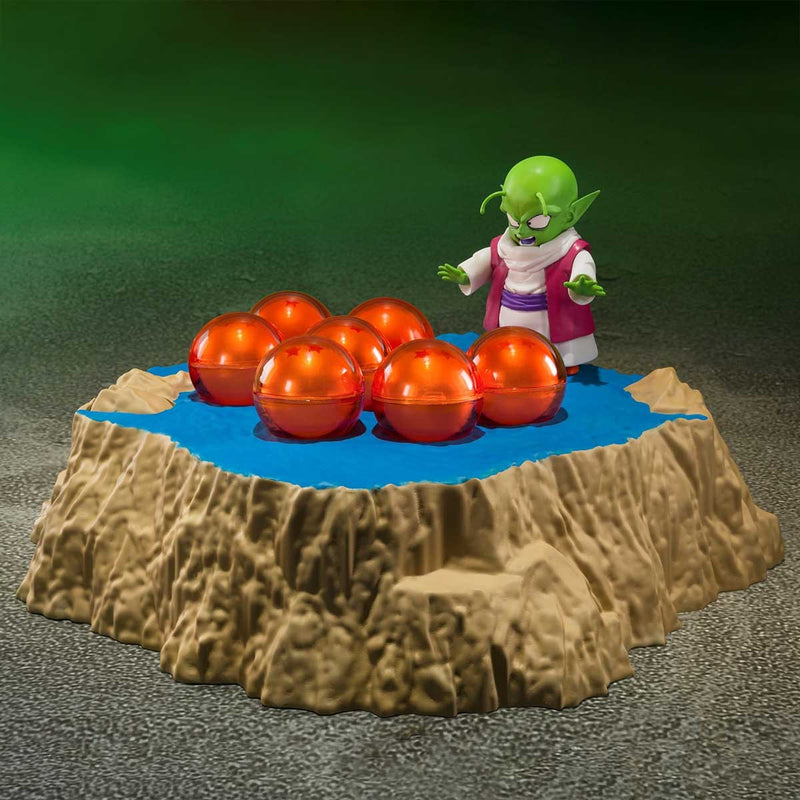 Load image into Gallery viewer, Bandai - S.H.Figuarts - Dragon Ball Z: Porunga and Dende Luminous Dragon Ball Set
