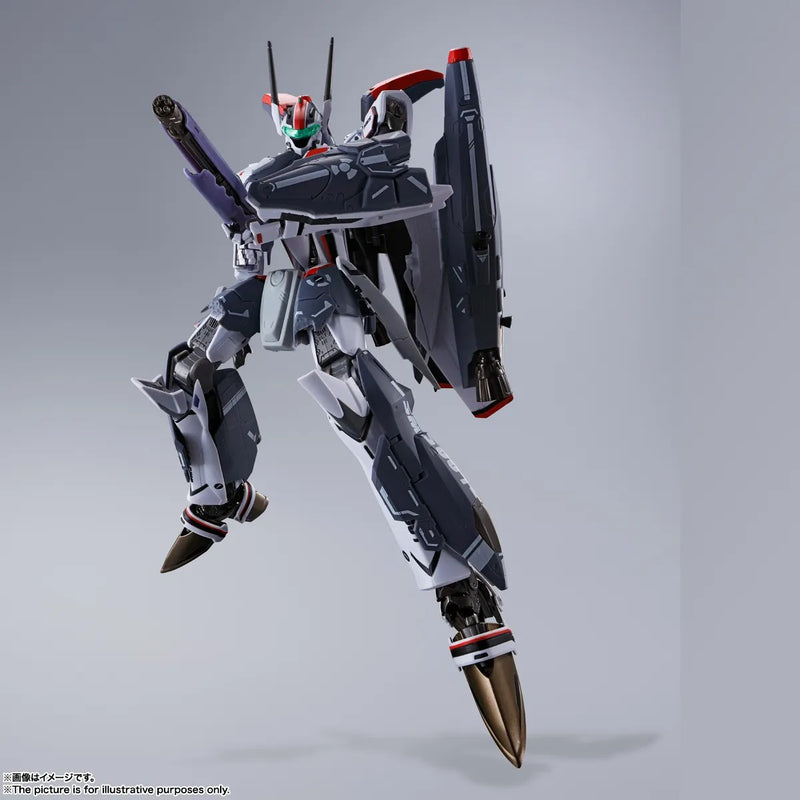 Load image into Gallery viewer, Bandai - Macross Frontier DX Chogokin: VF-25F Super Messiah Valkyrie (Alto Saotome Custom) Revival Ver.
