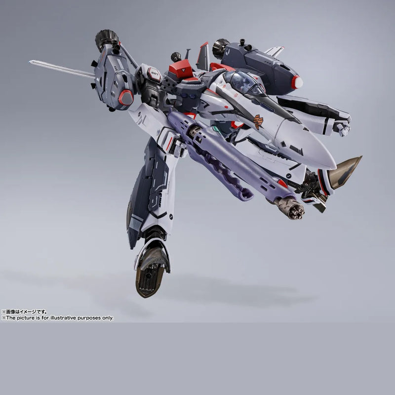 Load image into Gallery viewer, Bandai - Macross Frontier DX Chogokin: VF-25F Super Messiah Valkyrie (Alto Saotome Custom) Revival Ver.
