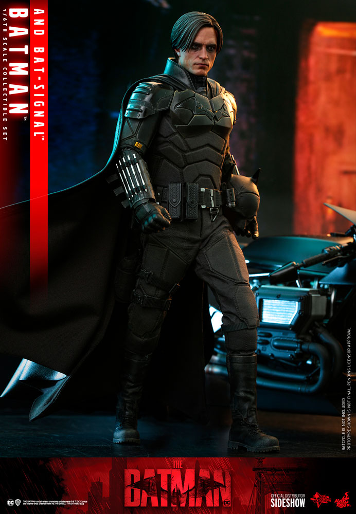 Load image into Gallery viewer, Hot Toys - The Batman: Batman and Bat-Signal Set
