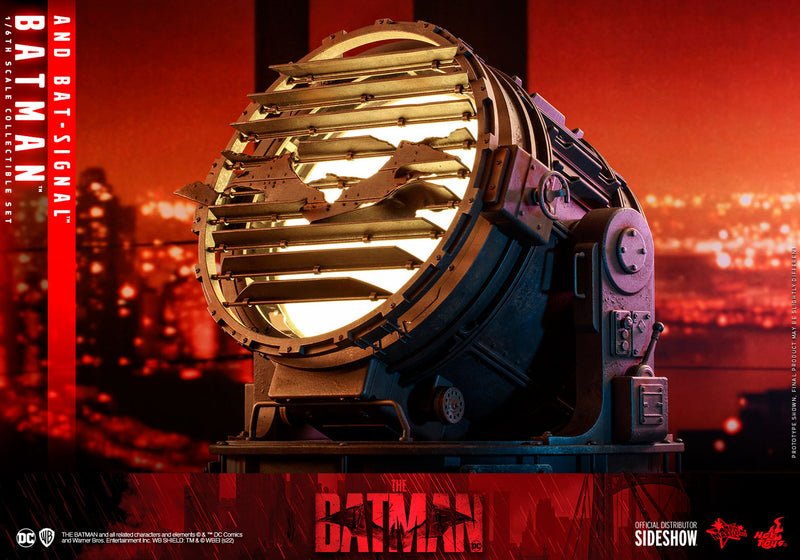 Load image into Gallery viewer, Hot Toys - The Batman: Batman and Bat-Signal Set
