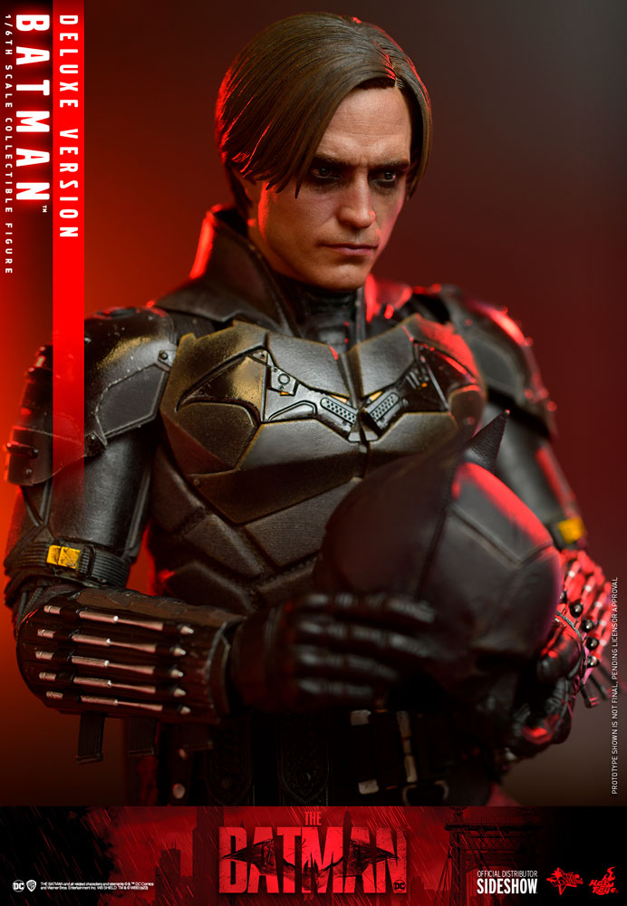 Load image into Gallery viewer, Hot Toys - The Batman: Batman (Deluxe Version)
