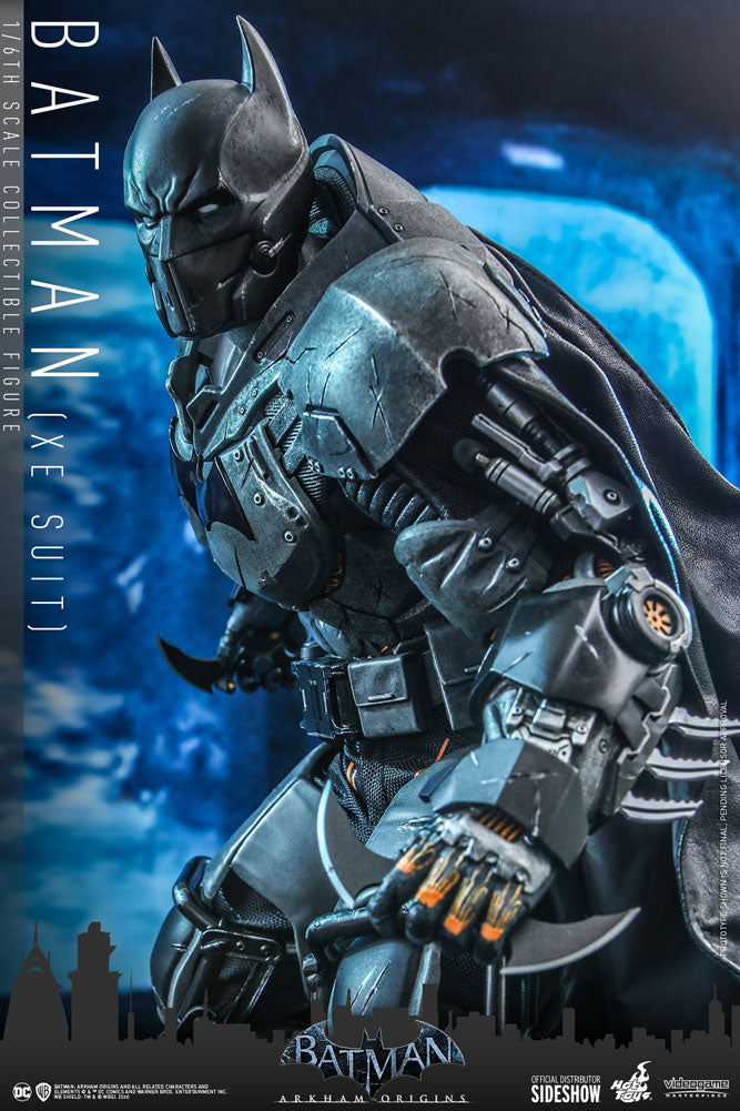 Load image into Gallery viewer, Hot Toys - Batman Arkham Origins: Cold, Cold Heart - Batman [XE Suit]

