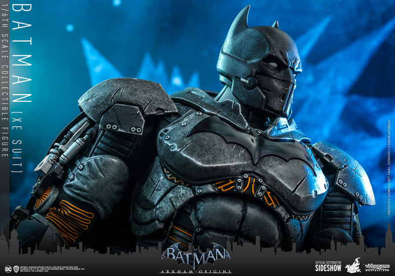 Load image into Gallery viewer, Hot Toys - Batman Arkham Origins: Cold, Cold Heart - Batman [XE Suit]
