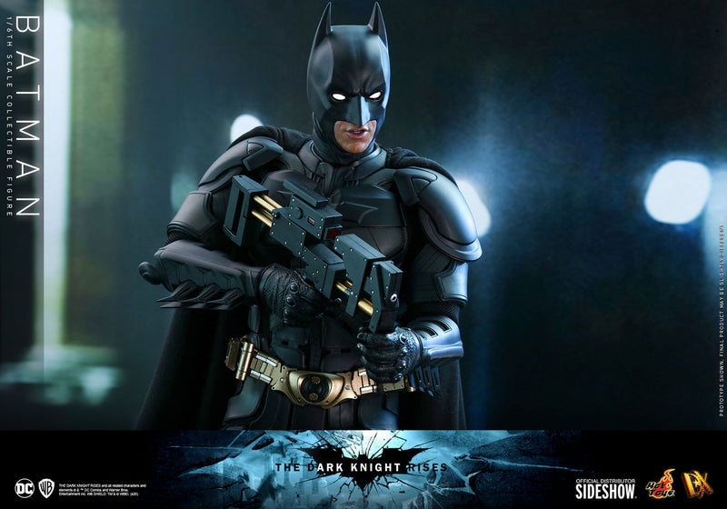 Load image into Gallery viewer, Hot Toys - The Dark Knight Rises - Batman
