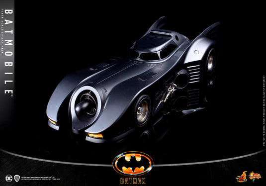 Hot Toys - Batman (1989): Batmobile