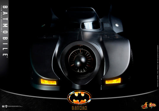 Hot Toys - Batman (1989): Batmobile