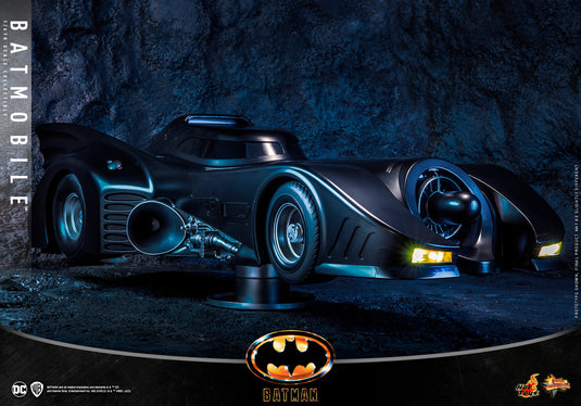 Hot Toys - Batman (1989): Batmobile