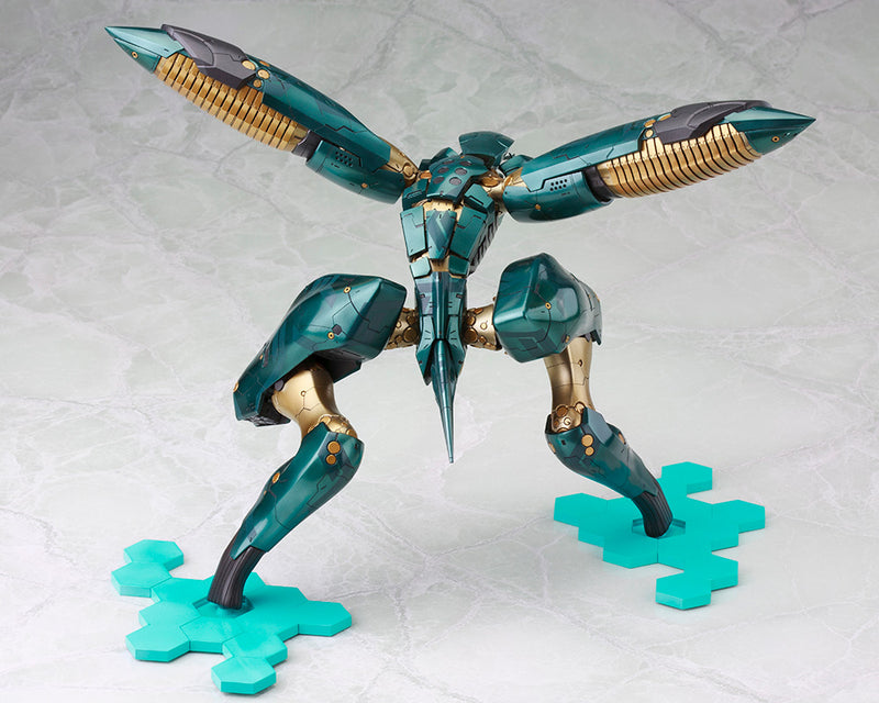 Load image into Gallery viewer, Kotobukiya - Metal Gear Solid 4: Guns of the Patriot - Metal Gear Ray Model Kit 1/100
