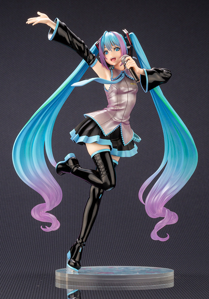 Load image into Gallery viewer, Kotobukiya - Vocaloid Bishoujo Statue: Hatsune Miku (Feat. My Little Pony)

