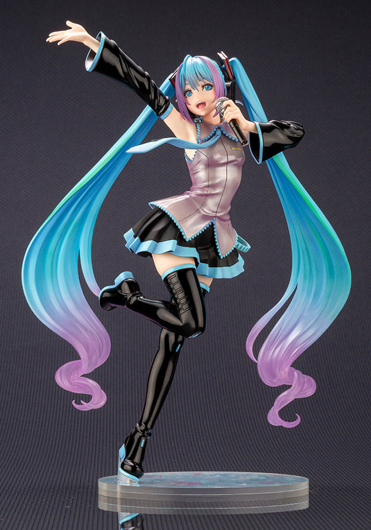 Kotobukiya - Vocaloid Bishoujo Statue: Hatsune Miku (Feat. My Little Pony)