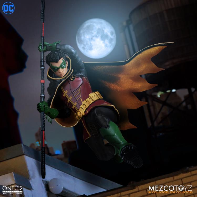 Load image into Gallery viewer, Mezco Toyz - One:12 Robin
