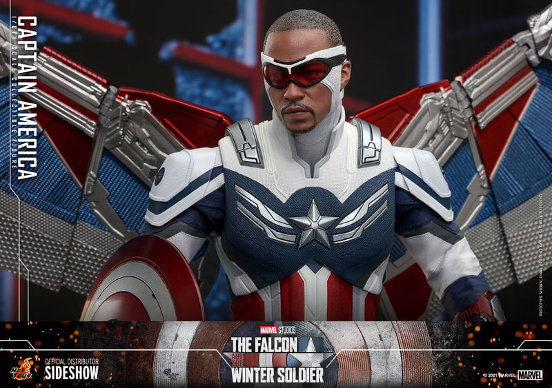 Load image into Gallery viewer, Hot Toys - The Falcon and The Winter Soldier: Captain America
