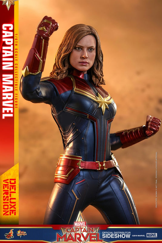 Hot Toys - Captain Marvel Movie - Captain Marvel Deluxe Version
