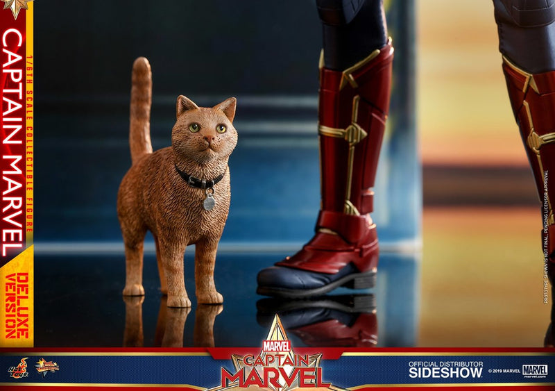 Load image into Gallery viewer, Hot Toys - Captain Marvel Movie - Captain Marvel Deluxe Version
