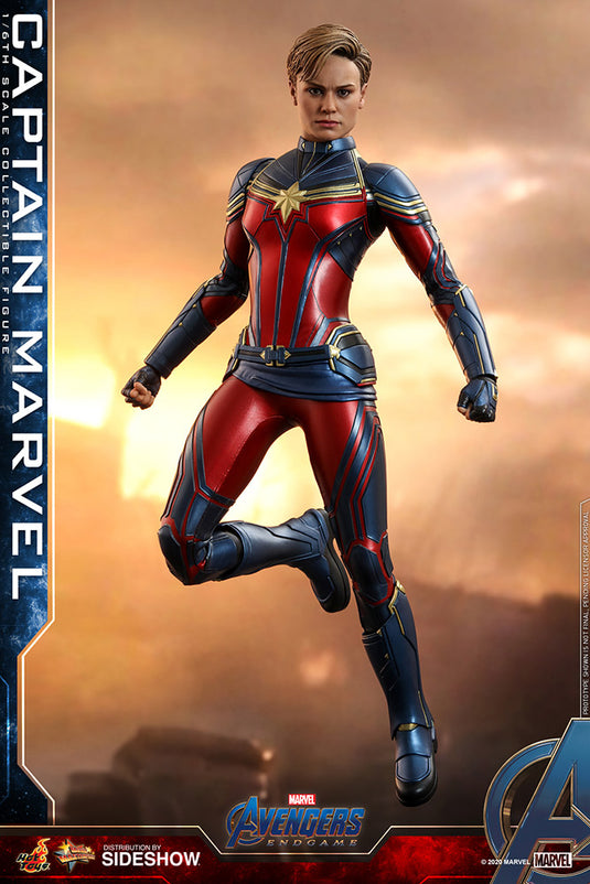Hot Toys - Avengers: Endgame - Captain Marvel